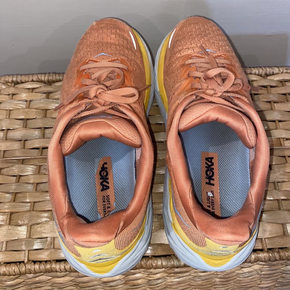 HOKA One One Clifton 8 Women 10.5 Wide Sun Baked Shell Coral Run Walking Shoes - Picture 11 of 15